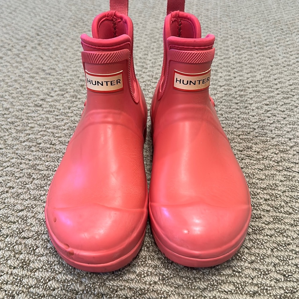 Women’s hunter boots size 6